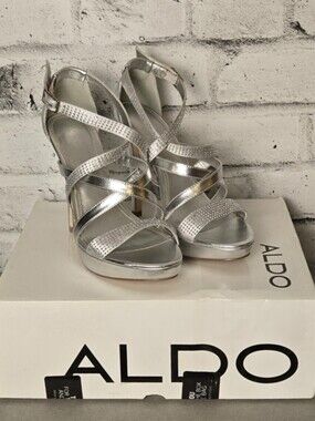 Aldo Silver Strappy Heels Rhinestone Platform Sandals Womens 8